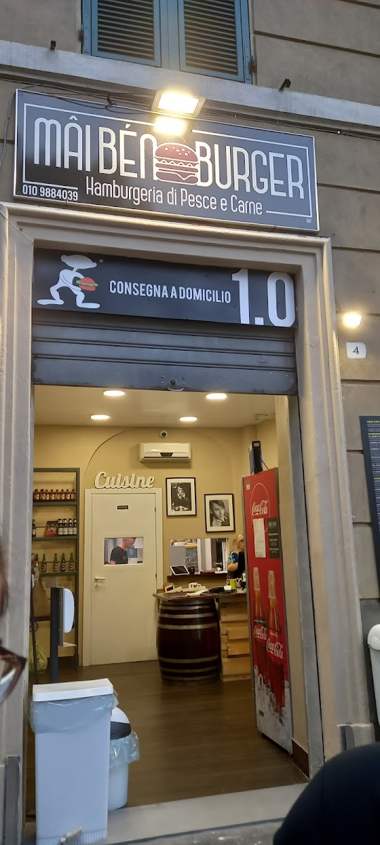 Mài Beń Burger
